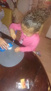 Zelf kerstballen maken