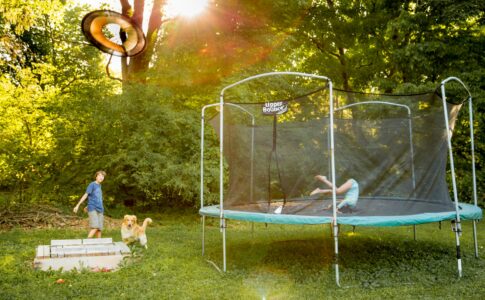 Voordelen van trampolines voor kinderen en volwassenen
