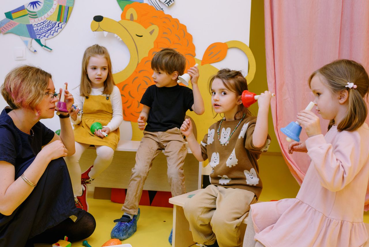 De eerste keer naar de kinderopvang: zo maak je de overgang wat makkelijker